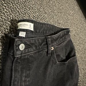 Abercrombie & Fitch Women's Black High Rise Jeans The 90s Relaxed Jean